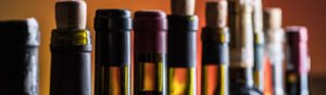 cor das garrafas de vinho
