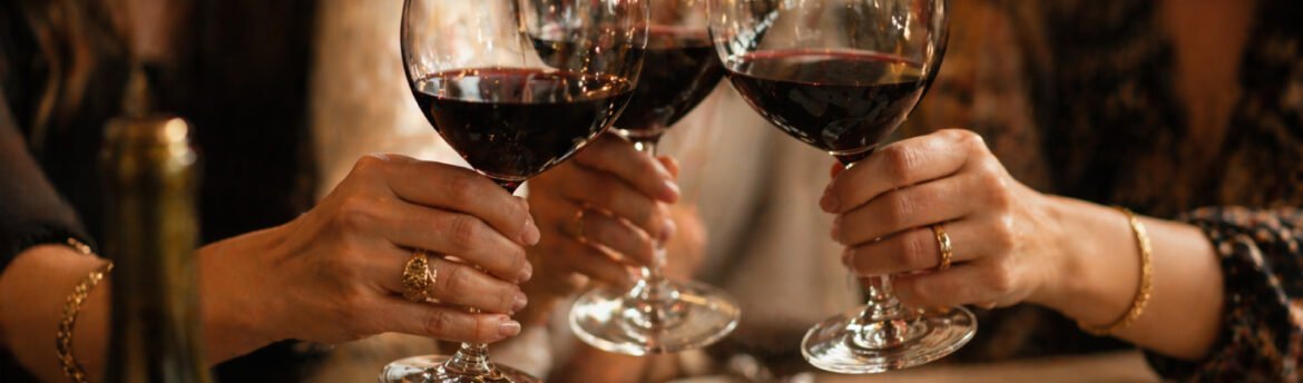 Mulheres no mundo do vinho.